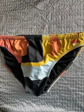 Speedo swimsuit size L